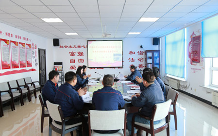 標(biāo)題：華德牧草公司團(tuán)支部召開(kāi)主題教育專(zhuān)題組織生活會(huì)暨團(tuán)員教育評(píng)議會(huì)議
瀏覽次數(shù)：1195
發(fā)表時(shí)間：2024-02-02